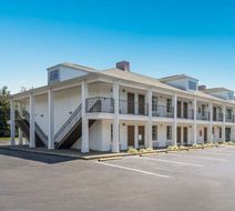 Quality Inn Decherd Exterior