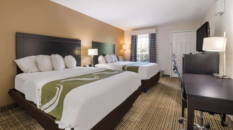<b>Quality Inn Decherd Room</b>. Images powered by <a href="https://iceportal.shijigroup.com/" title="IcePortal" target="_blank">IcePortal</a>.