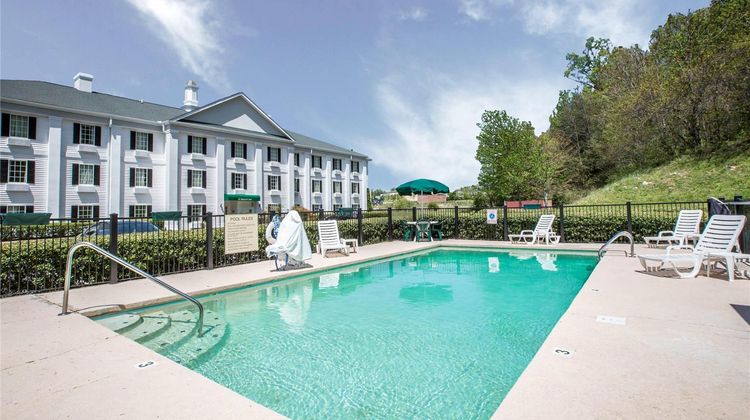 Quality Inn Greeneville - Tusculum Pool