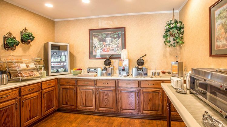 Quality Inn Greeneville - Tusculum Restaurant