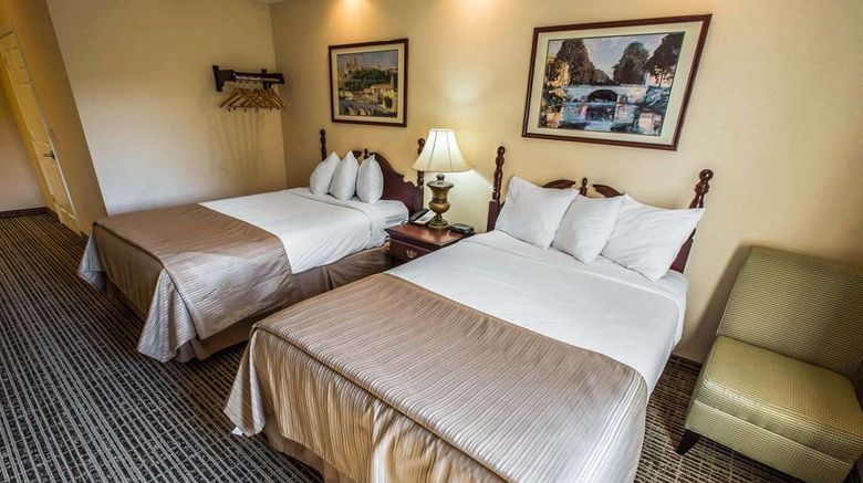 <b>Quality Inn Kingsport South Room</b>. Images powered by <a href="https://iceportal.shijigroup.com/" title="IcePortal" target="_blank">IcePortal</a>.
