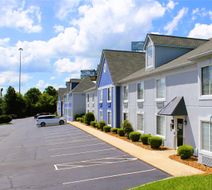 Quality Inn Exterior