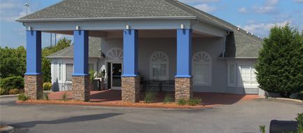 Quality Inn Exterior