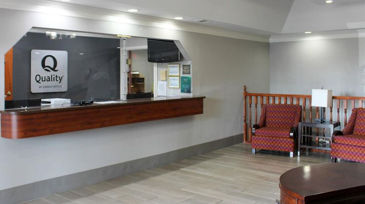 Quality Inn Lobby