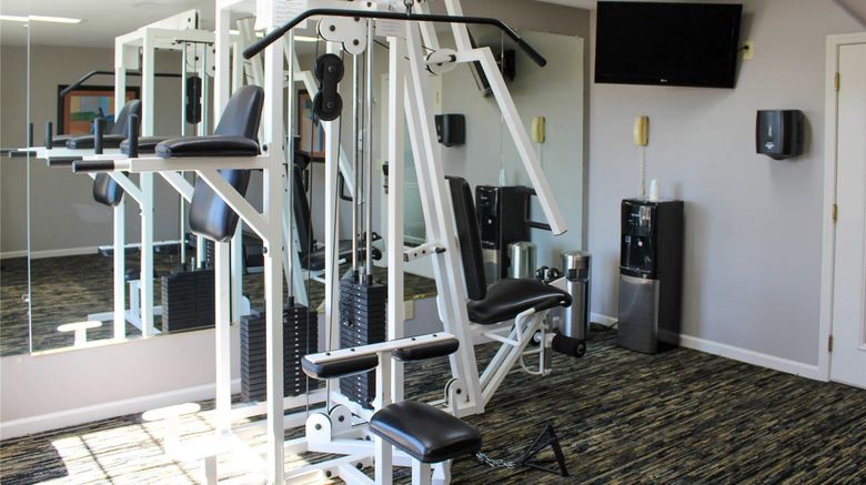 <b>Quality Inn Health</b>. Images powered by <a href="https://iceportal.shijigroup.com/" title="IcePortal" target="_blank">IcePortal</a>.