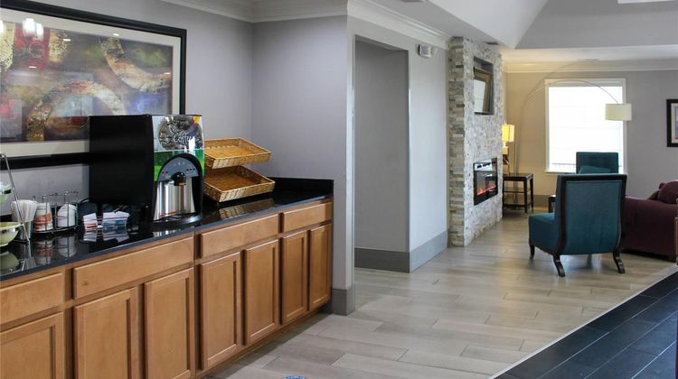 Quality Inn Lobby