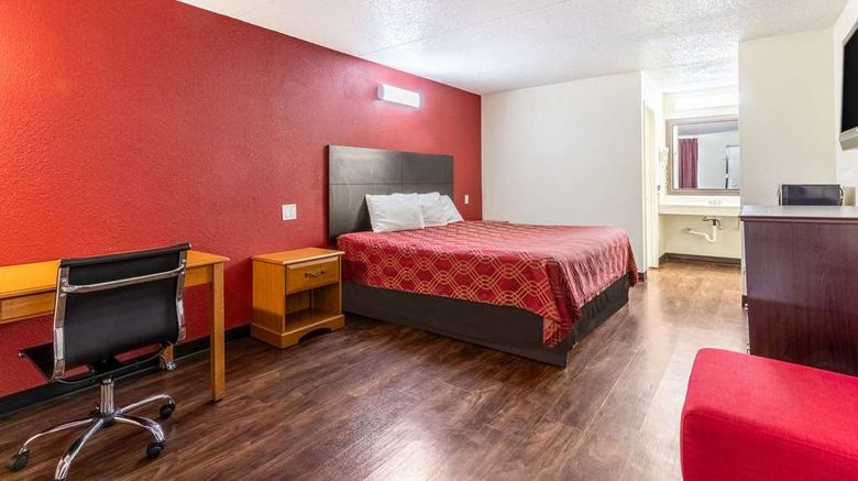<b>Econo Lodge Knoxville Room</b>. Images powered by <a href="https://iceportal.shijigroup.com/" title="IcePortal" target="_blank">IcePortal</a>.