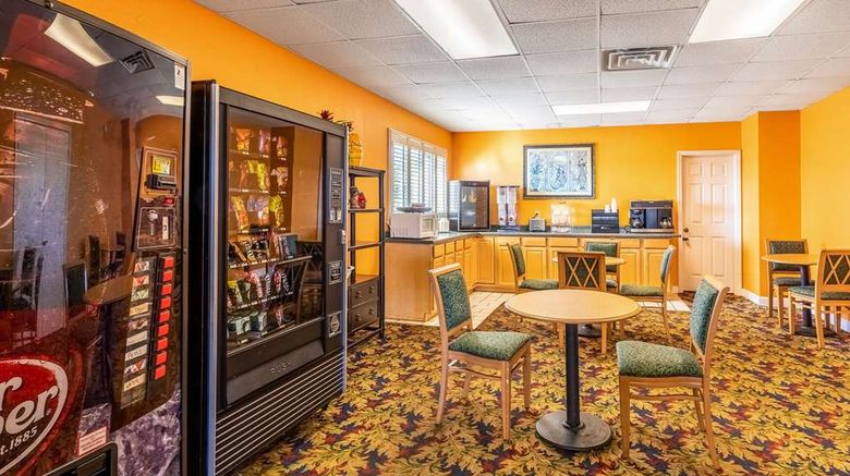 <b>Econo Lodge Knoxville Other</b>. Images powered by <a href="https://iceportal.shijigroup.com/" title="IcePortal" target="_blank">IcePortal</a>.
