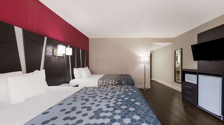 <b>Econo Lodge Inn & Suites on the River Room</b>. Images powered by <a href="https://iceportal.shijigroup.com/" title="IcePortal" target="_blank">IcePortal</a>.