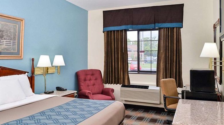 <b>Econo Lodge Inn and Suites Shelbyville Room</b>. Images powered by <a href="https://iceportal.shijigroup.com/" title="IcePortal" target="_blank">IcePortal</a>.