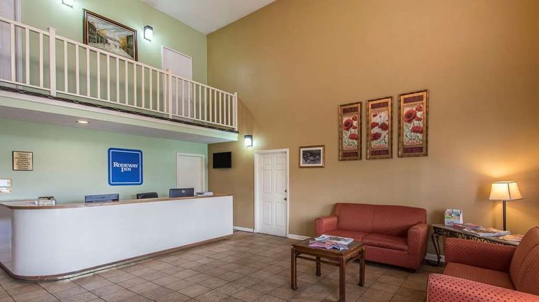 <b>Rodeway Inn Jackson Lobby</b>. Images powered by <a href="https://iceportal.shijigroup.com/" title="IcePortal" target="_blank">IcePortal</a>.