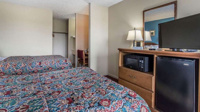 <b>Rodeway Inn Jackson Room</b>. Images powered by <a href="https://iceportal.shijigroup.com/" title="IcePortal" target="_blank">IcePortal</a>.