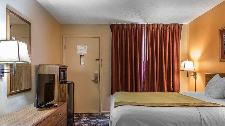 Rodeway Inn Jackson Room