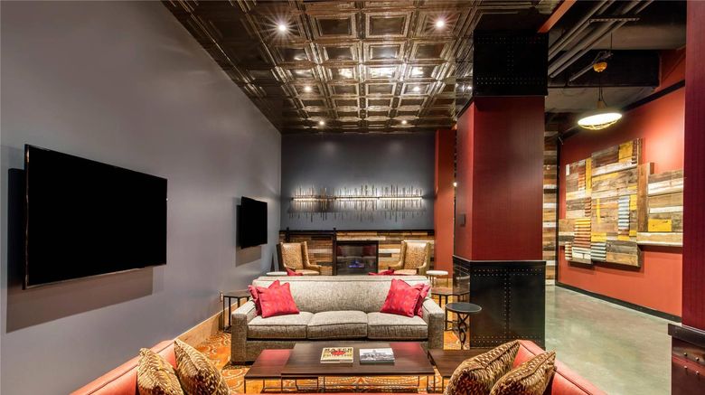 <b>Cambria Hotel Nashville Downtown Lobby</b>. Images powered by <a href="https://iceportal.shijigroup.com/" title="IcePortal" target="_blank">IcePortal</a>.