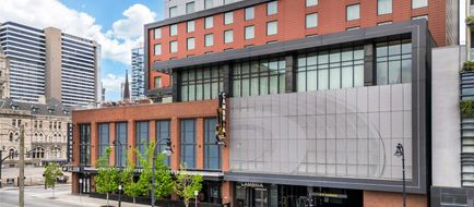 Cambria Hotel Nashville Downtown Exterior