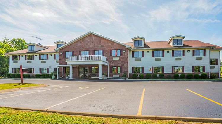 Econo Lodge Inn & Suites Ripley Exterior
