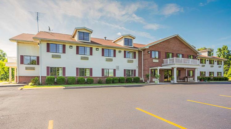 Econo Lodge Inn & Suites Ripley Exterior