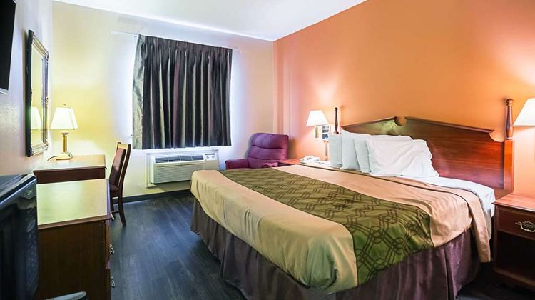 Econo Lodge Inn & Suites Ripley Room