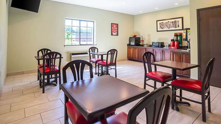 Econo Lodge Inn & Suites Ripley Restaurant