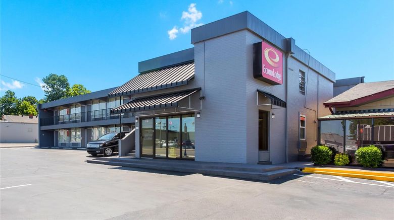 <b>Econo Lodge Gallatin Exterior</b>. Images powered by <a href="https://iceportal.shijigroup.com/" title="IcePortal" target="_blank">IcePortal</a>.