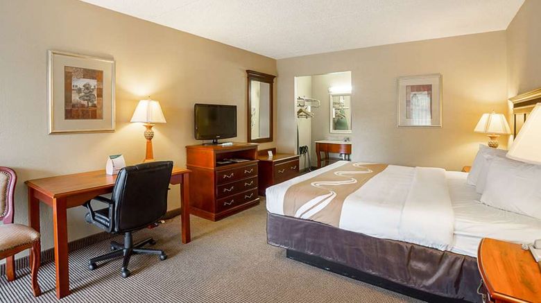<b>Quality Inn Hurricane Mills TN Room</b>. Images powered by <a href="https://iceportal.shijigroup.com/" title="IcePortal" target="_blank">IcePortal</a>.