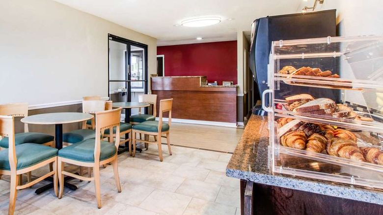 <b>Econo Lodge, Athens Restaurant</b>. Images powered by <a href="https://iceportal.shijigroup.com/" title="IcePortal" target="_blank">IcePortal</a>.