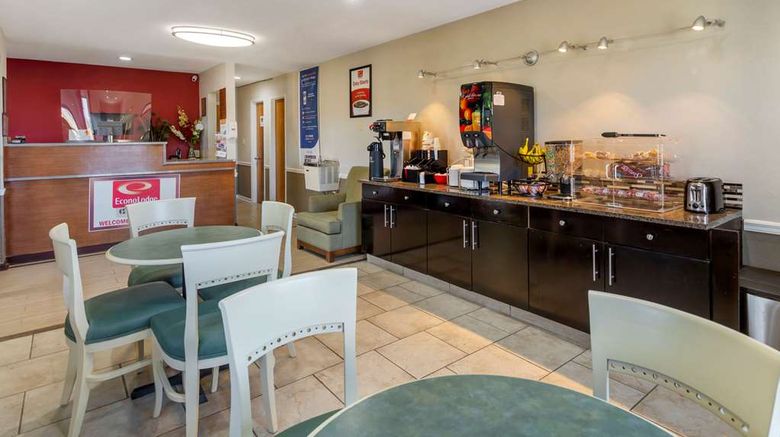 <b>Econo Lodge, Athens Lobby</b>. Images powered by <a href="https://iceportal.shijigroup.com/" title="IcePortal" target="_blank">IcePortal</a>.