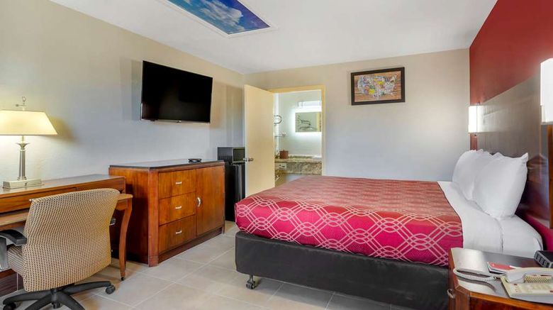 <b>Econo Lodge, Athens Room</b>. Images powered by <a href="https://iceportal.shijigroup.com/" title="IcePortal" target="_blank">IcePortal</a>.