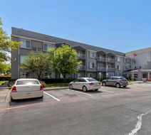 Comfort Suites DFW Airport Exterior