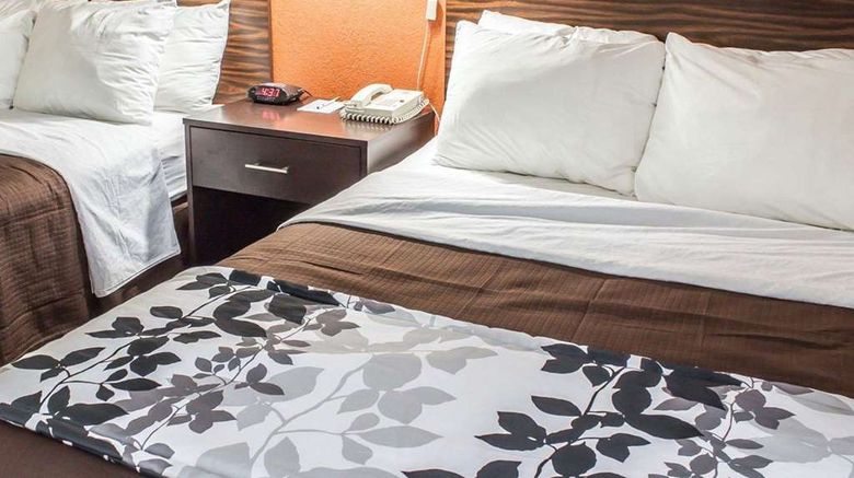 <b>Sleep Inn Maingate Six Flags Room</b>. Images powered by <a href="https://iceportal.shijigroup.com/" title="IcePortal" target="_blank">IcePortal</a>.