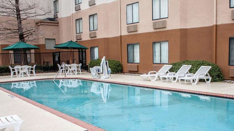 Sleep Inn Maingate Six Flags Pool