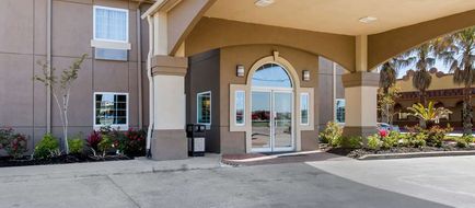 Quality Inn & Suites Port Arthur Exterior