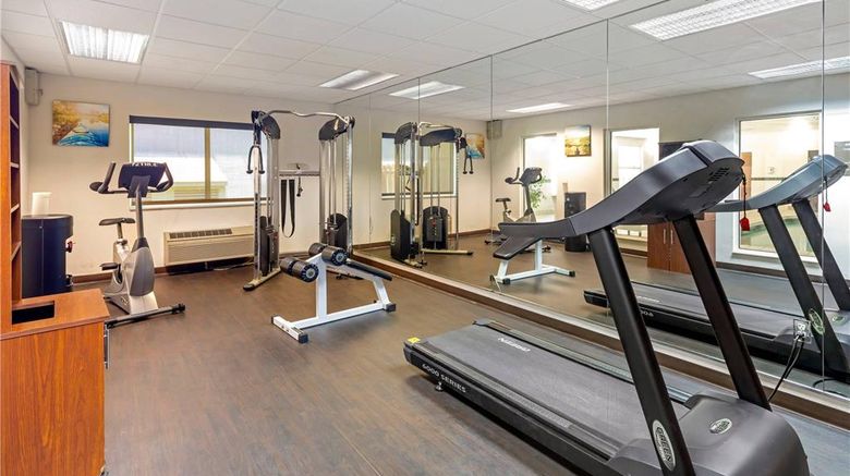 <b>Comfort Suites Park Central Health</b>. Images powered by <a href="https://iceportal.shijigroup.com/" title="IcePortal" target="_blank">IcePortal</a>.