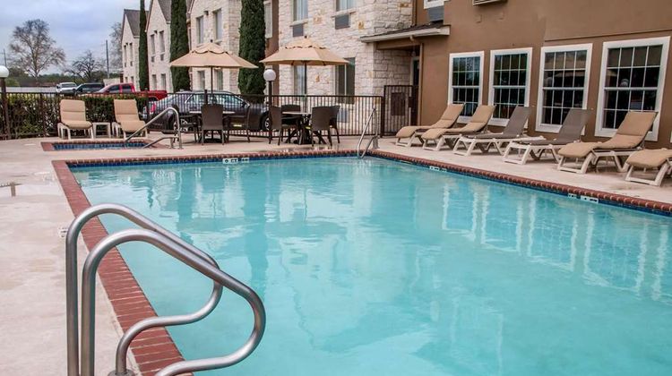 Comfort Suites of New Braunfels Pool