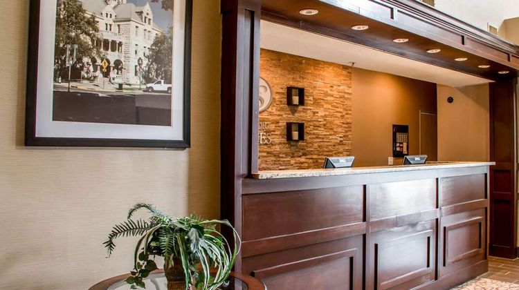 Comfort Suites of New Braunfels Lobby