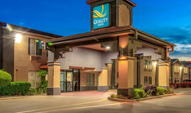 Quality Inn Forest Hill Exterior
