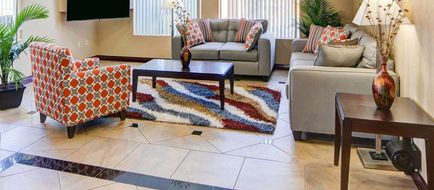 Quality Inn Forest Hill Lobby