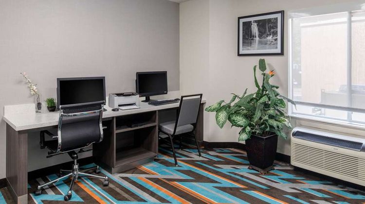 Clarion Inn & Suites DFW North Other