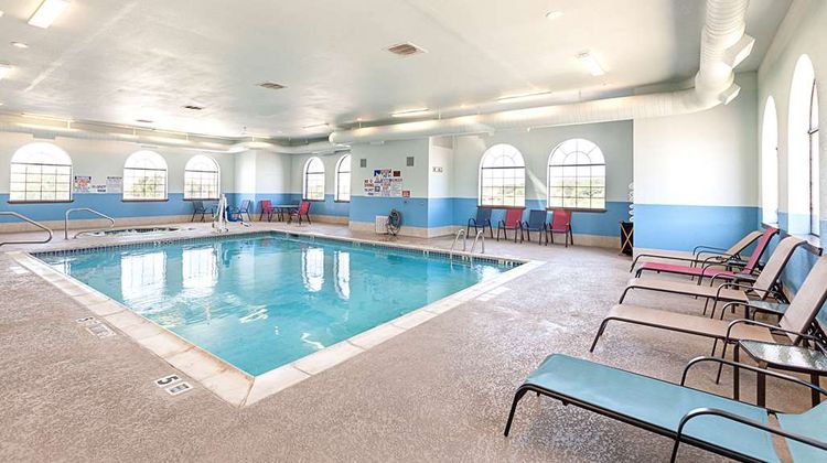Quality Inn Pool