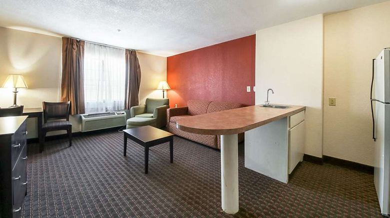 <b>Quality Inn, Kingsville Suite</b>. Images powered by <a href="https://iceportal.shijigroup.com/" title="IcePortal" target="_blank">IcePortal</a>.
