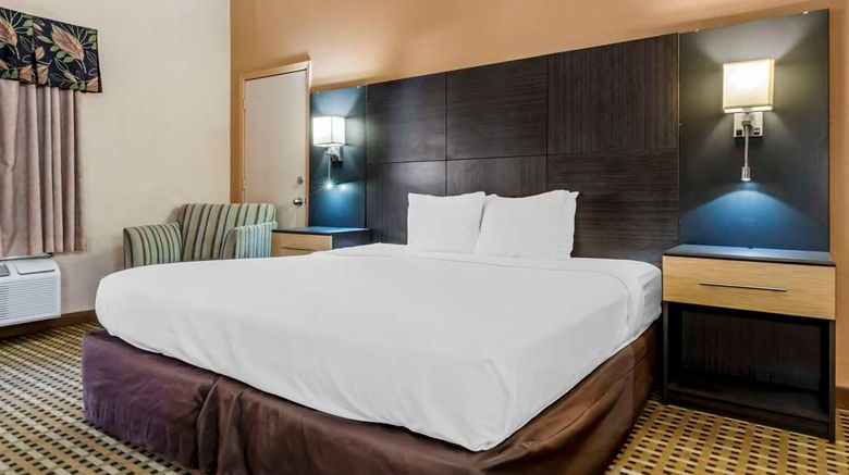 <b>Quality Inn & Suites, Amarillo Room</b>. Images powered by <a href="https://iceportal.shijigroup.com/" title="IcePortal" target="_blank">IcePortal</a>.