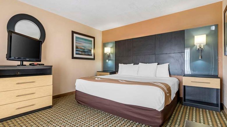 <b>Quality Inn & Suites, Amarillo Suite</b>. Images powered by <a href="https://iceportal.shijigroup.com/" title="IcePortal" target="_blank">IcePortal</a>.