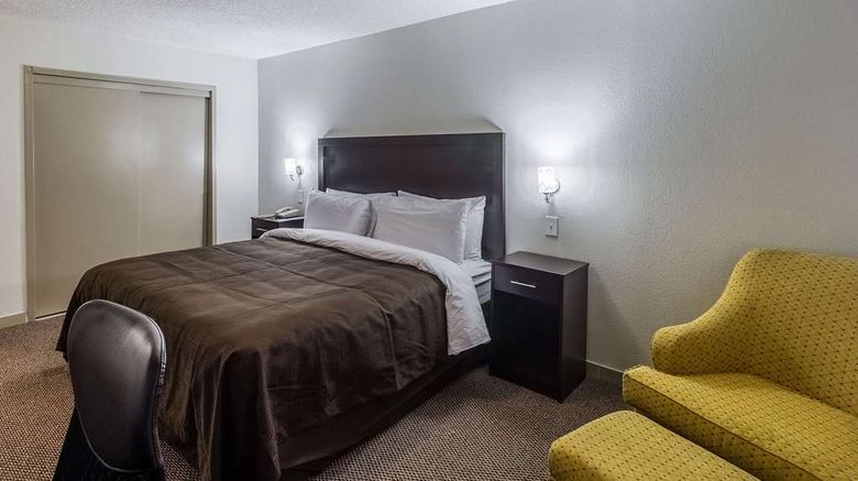 <b>Clarion Inn near McAllen Airport Suite</b>. Images powered by <a href="https://iceportal.shijigroup.com/" title="IcePortal" target="_blank">IcePortal</a>.