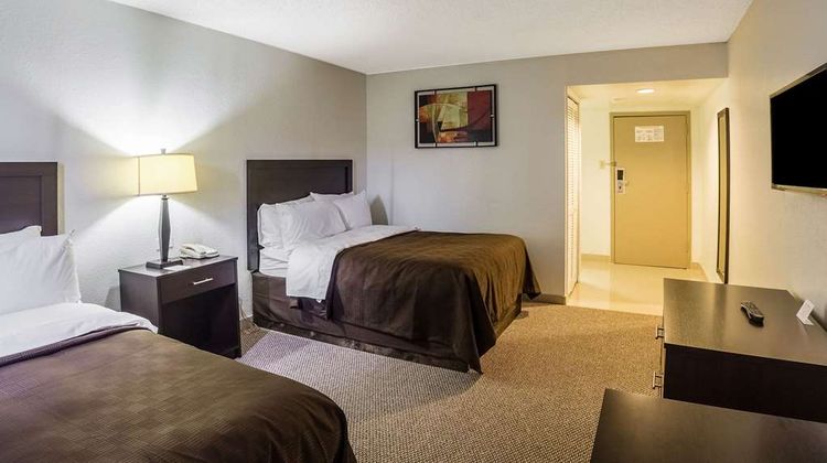 Clarion Inn near McAllen Airport Room