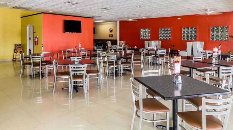 <b>Clarion Inn near McAllen Airport Restaurant</b>. Images powered by <a href="https://iceportal.shijigroup.com/" title="IcePortal" target="_blank">IcePortal</a>.