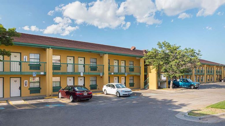 <b>Quality Inn Amarillo East Exterior</b>. Images powered by <a href="https://iceportal.shijigroup.com/" title="IcePortal" target="_blank">IcePortal</a>.