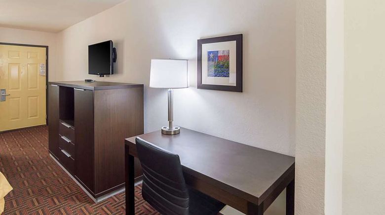 <b>Quality Inn Amarillo East Room</b>. Images powered by <a href="https://iceportal.shijigroup.com/" title="IcePortal" target="_blank">IcePortal</a>.