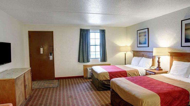 <b>Rodeway Inn New Braunfels Suite</b>. Images powered by <a href="https://iceportal.shijigroup.com/" title="IcePortal" target="_blank">IcePortal</a>.