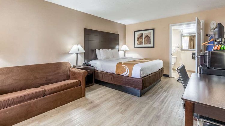 Quality Inn Pasadena Room