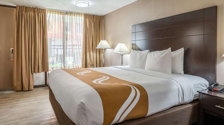 Quality Inn Pasadena Room